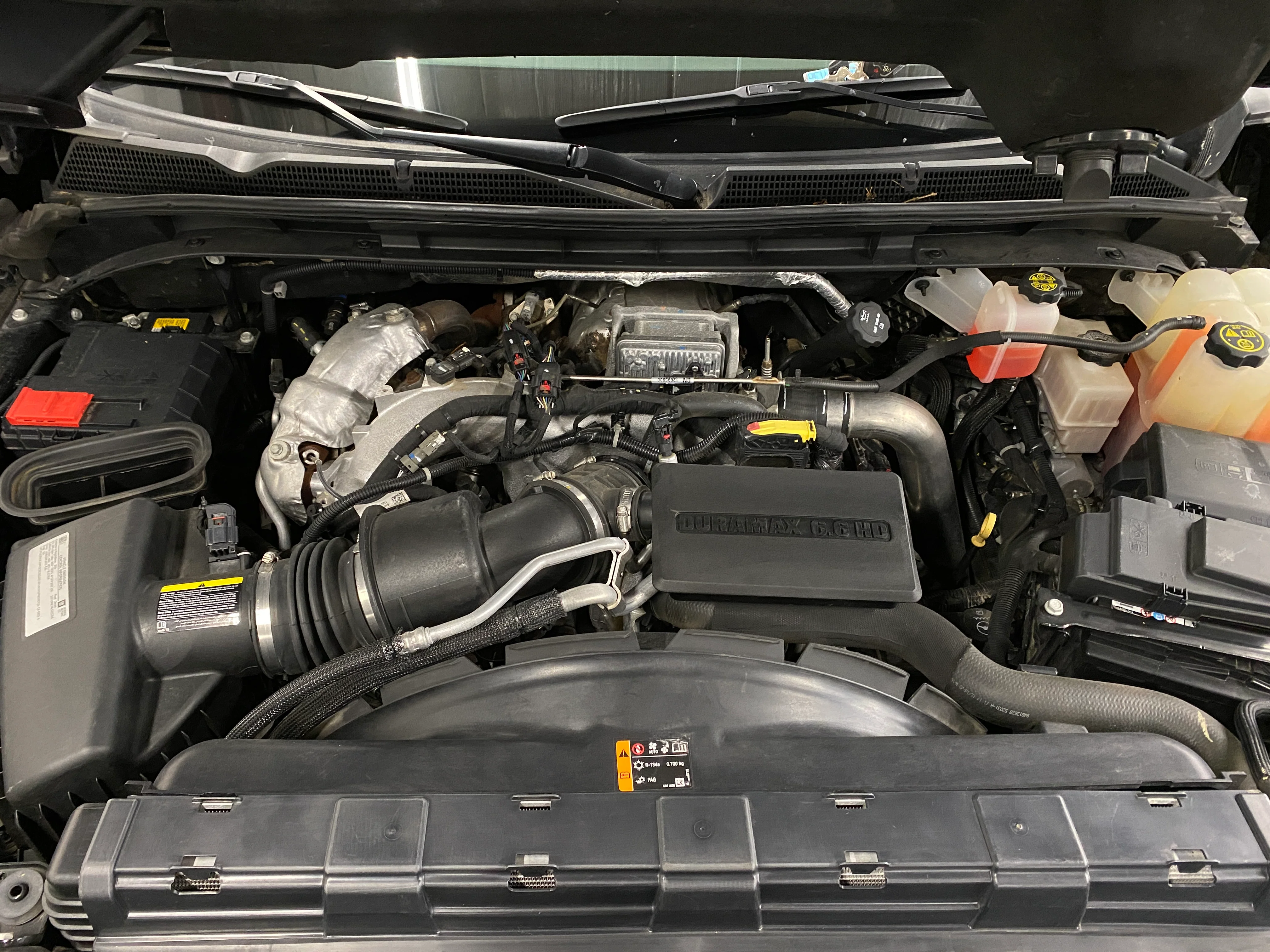 2021 GMC Sierra Denali 3500 - Image 9