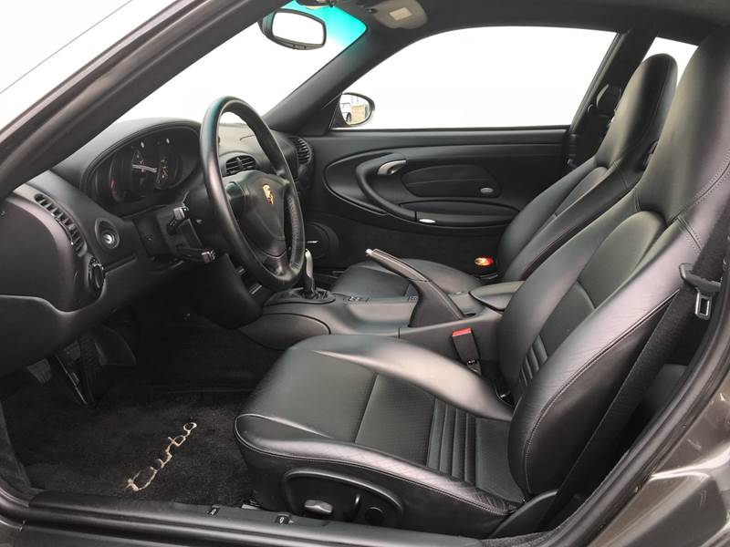 2002 Porsche 911 - Image 9