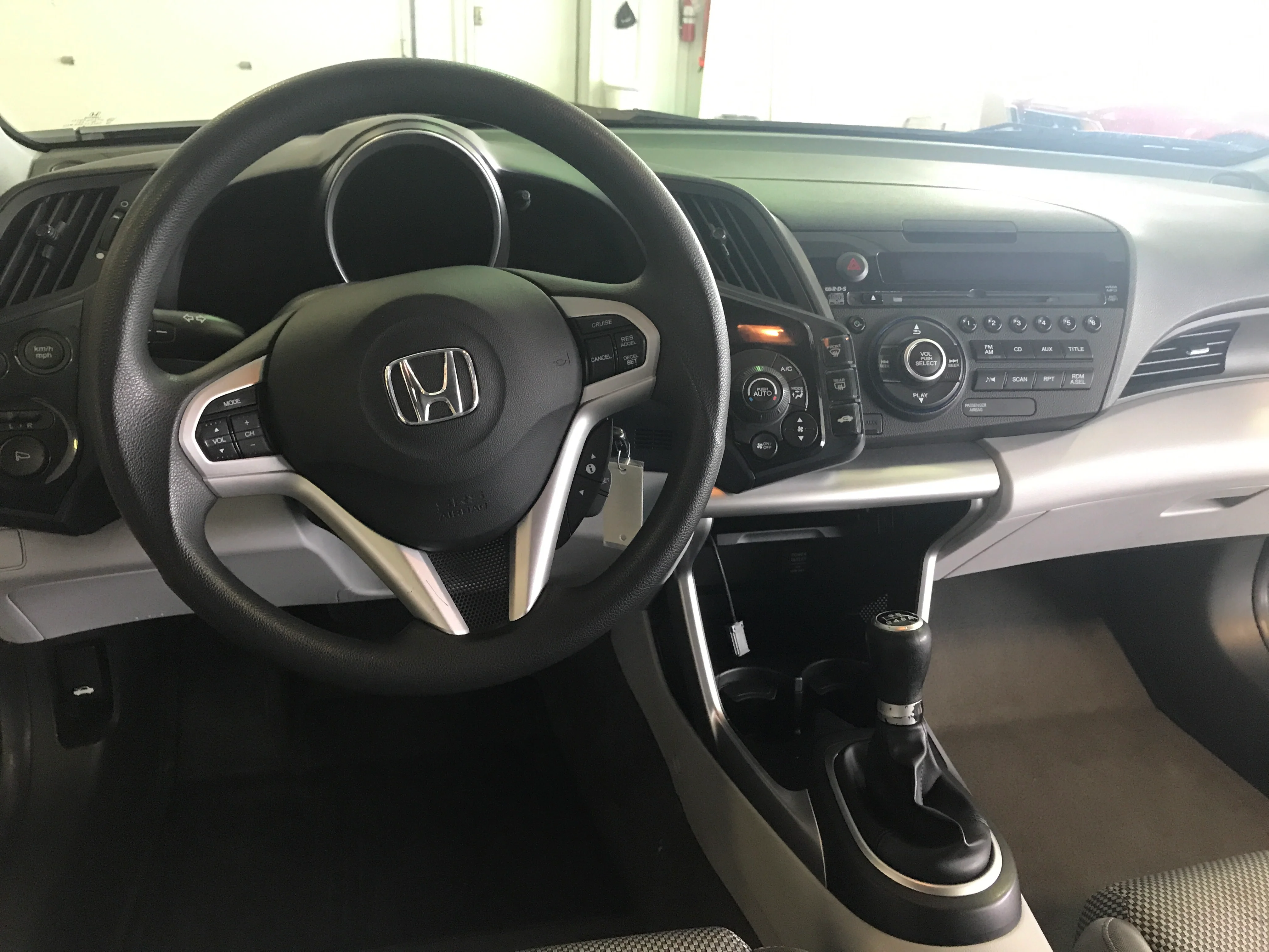 2012 Honda CR-Z - Image 16